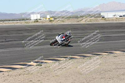 media/Jan-16-2026-CVMA Friday Practice (Fri) [[6f2bf47531]]/4-Racer 3-NRS/Session 3 (Bowl)/